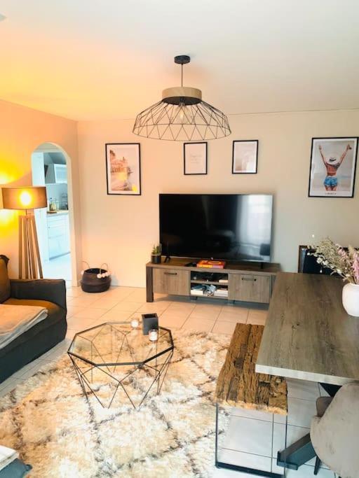 Charmant Appartement 2 Pieces Mundolsheim Εξωτερικό φωτογραφία